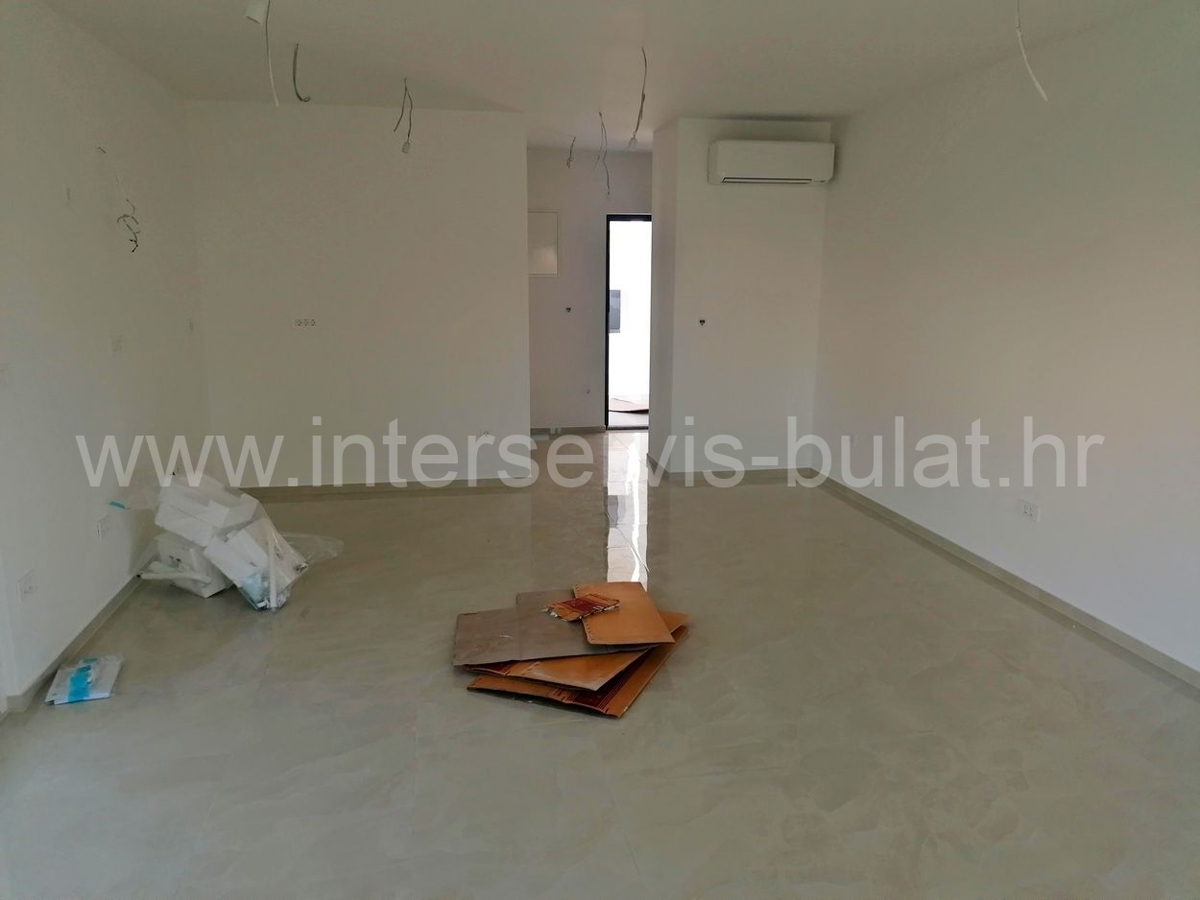 Appartement À vendre - ŠIBENSKO-KNINSKA VODICE