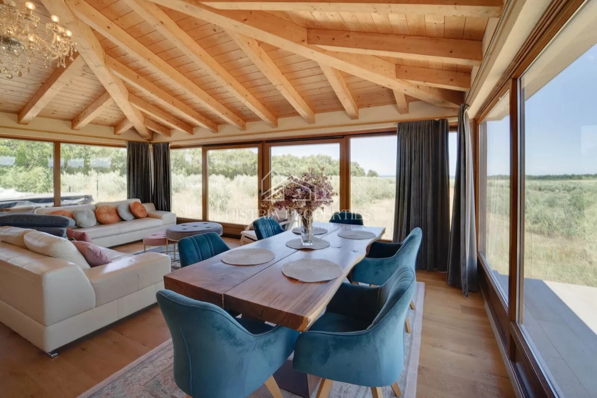 House For sale - ISTARSKA NOVIGRAD
