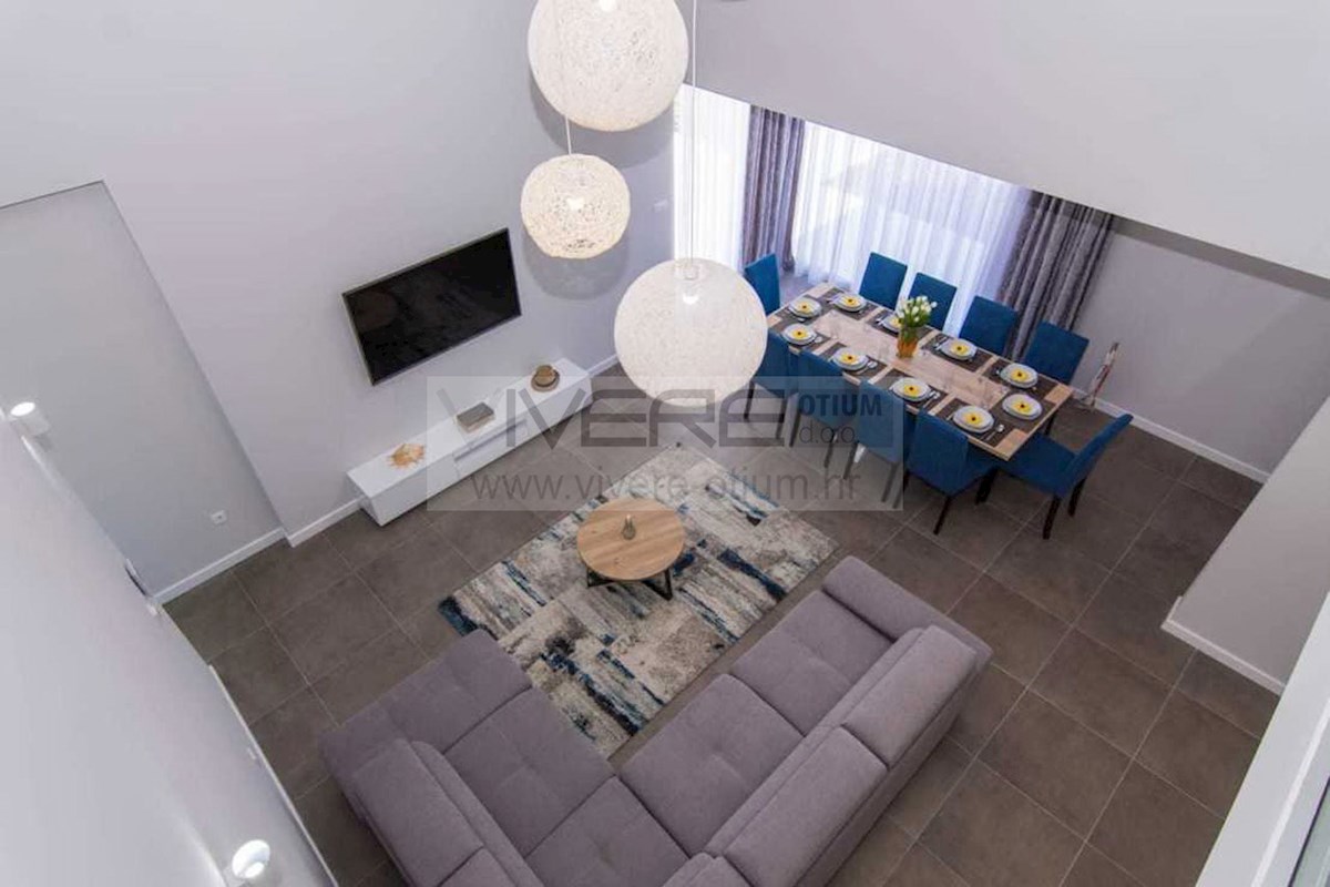 Haus Zu verkaufen - SPLITSKO-DALMATINSKA KAŠTELA