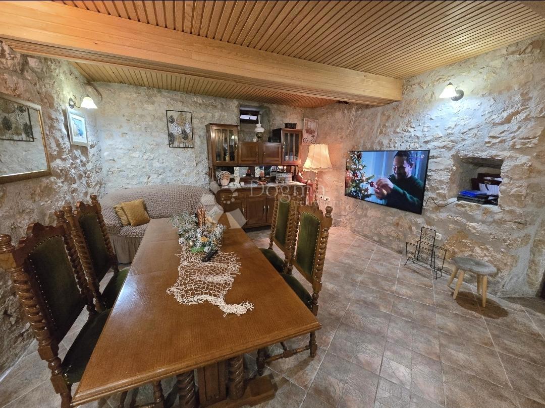 Kuća Na prodaju - PRIMORSKO-GORANSKA VINODOLSKA OPĆINA