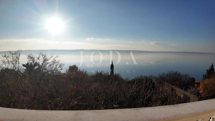 House for sale 200 m² – Karlobag