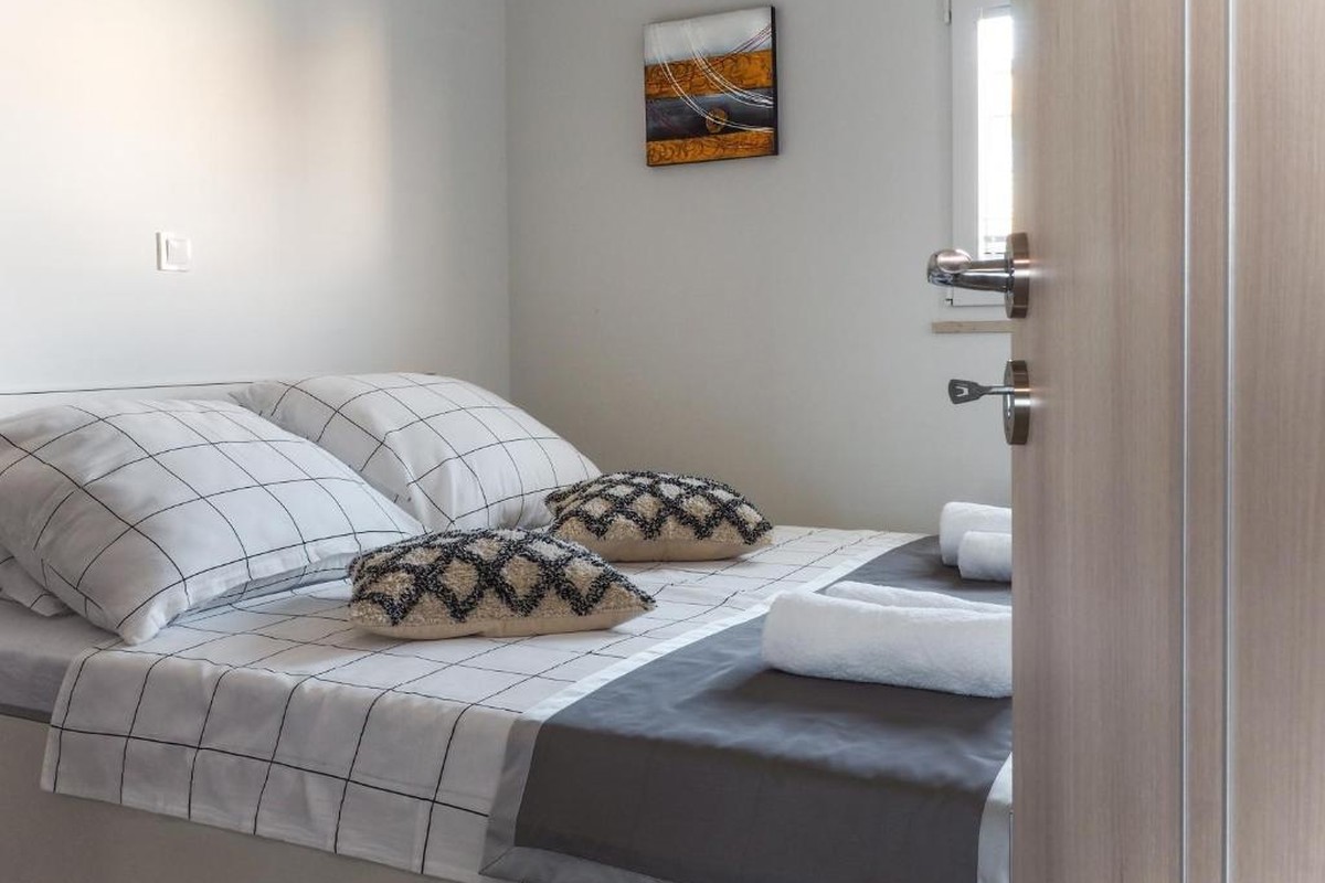 Haus Zu verkaufen - SPLITSKO-DALMATINSKA ČIOVO