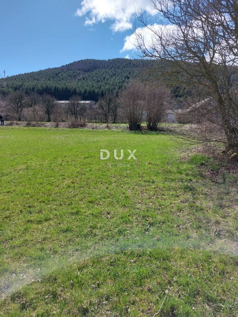 Terrain À vendre - LIČKO-SENJSKA VRHOVINE