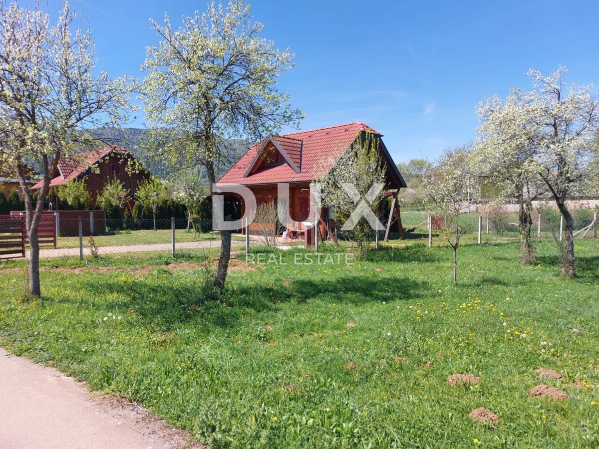 House For sale - LIČKO-SENJSKA OTOČAC