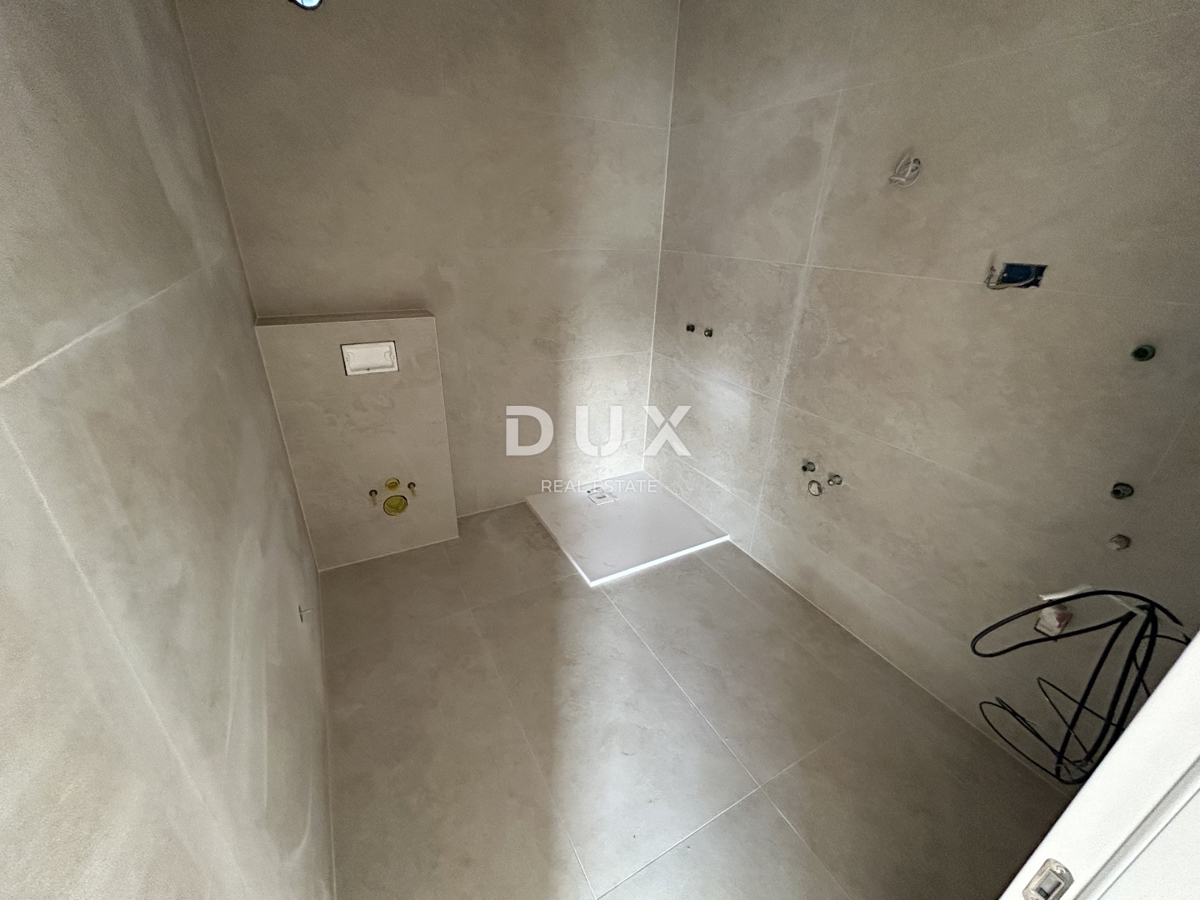 Flat For sale - ŠIBENSKO-KNINSKA ROGOZNICA