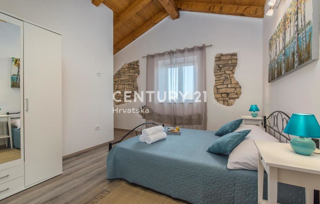 Dom Na predaj - ISTARSKA SVETI LOVREČ