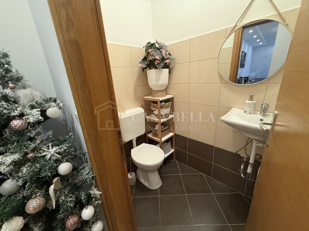 Appartement À vendre - PRIMORSKO-GORANSKA VIŠKOVO
