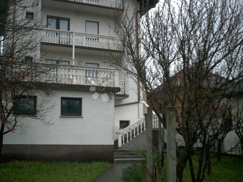 Mieszkanie Na sprzedaż - GRAD ZAGREB ZAGREB