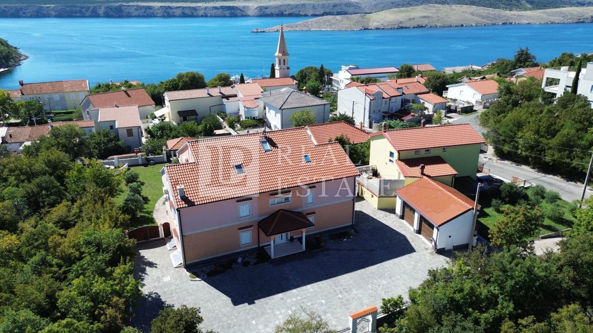 Stan Na prodaju - Primorsko-goranska Crikvenica - foto 2/24