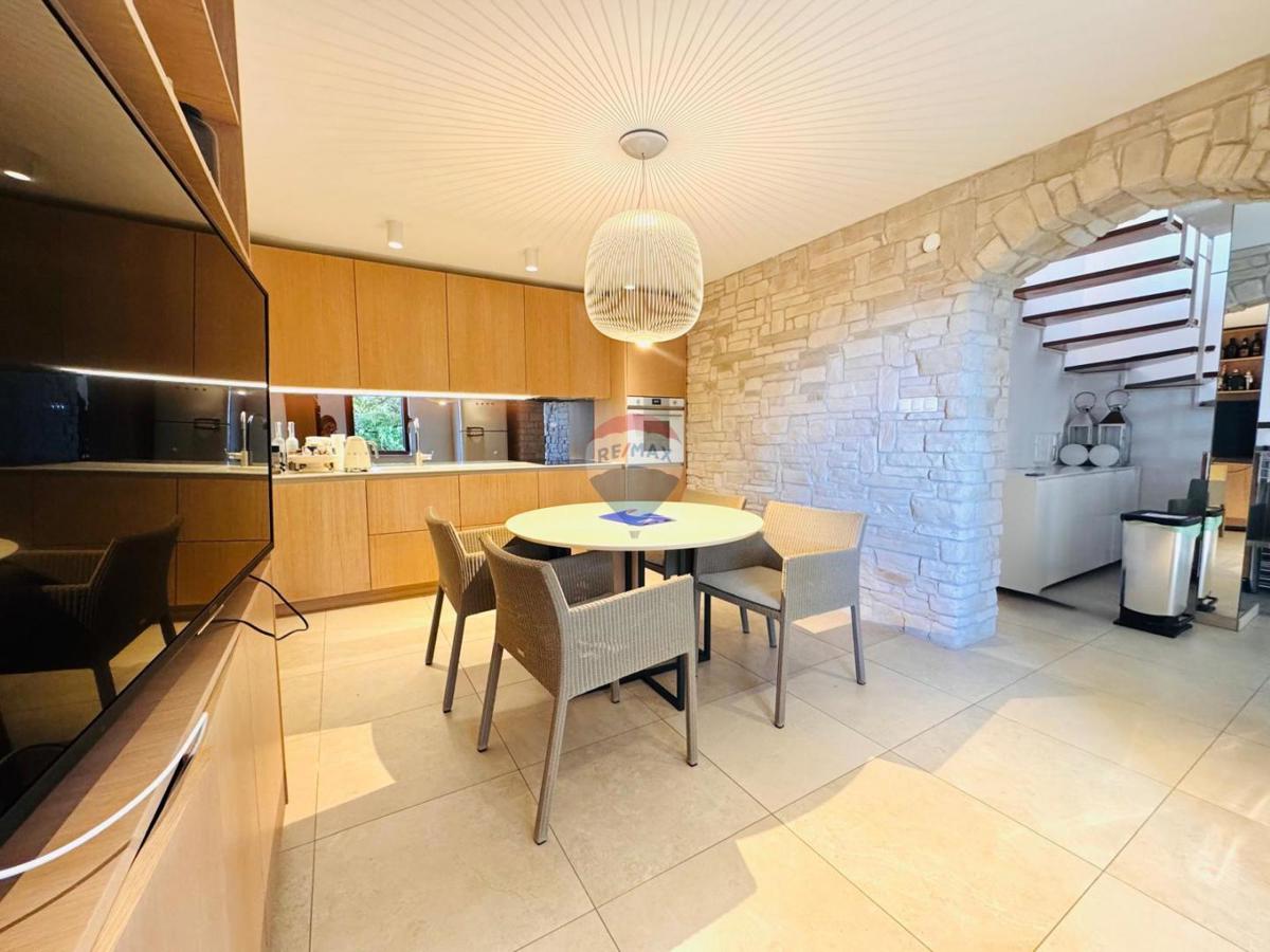 House For sale - Primorsko-goranska Novi Vinodolski - foto 3/25