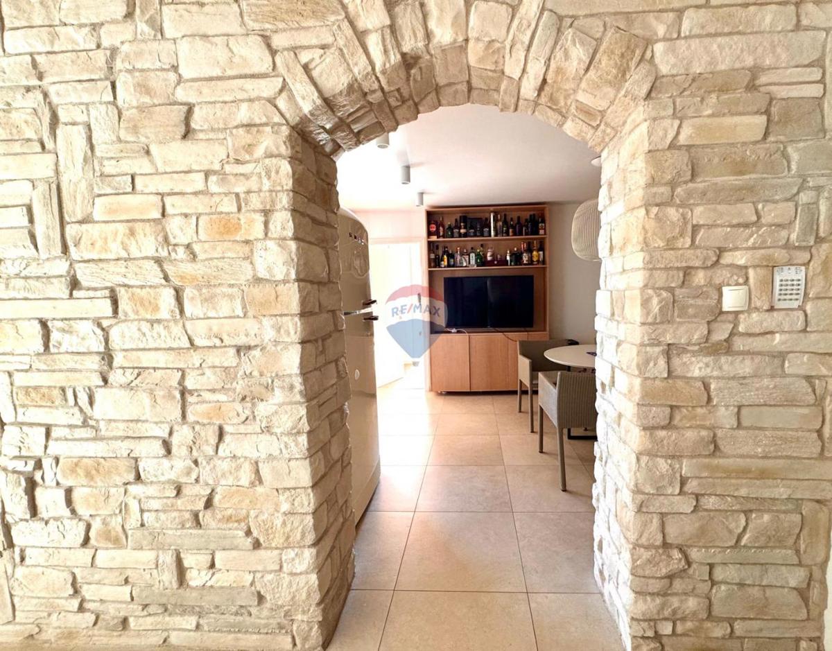 House For sale - PRIMORSKO-GORANSKA NOVI VINODOLSKI