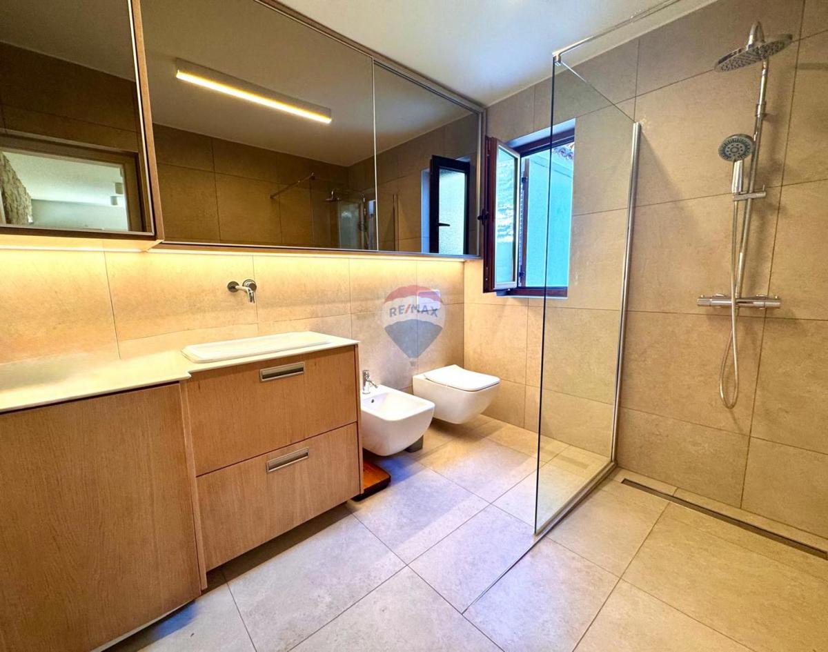 House For sale - PRIMORSKO-GORANSKA NOVI VINODOLSKI
