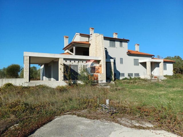 House for sale 450 m² – Marčana