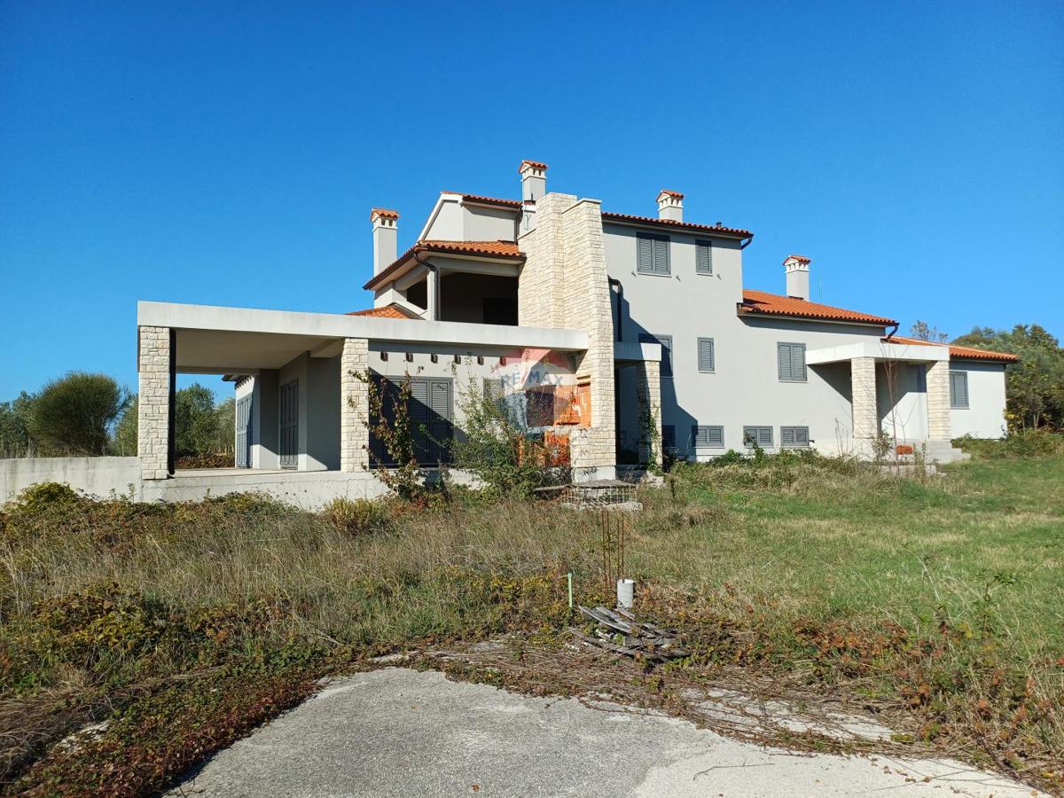 Kuća Na prodaju - Istarska Marčana - foto 1/11