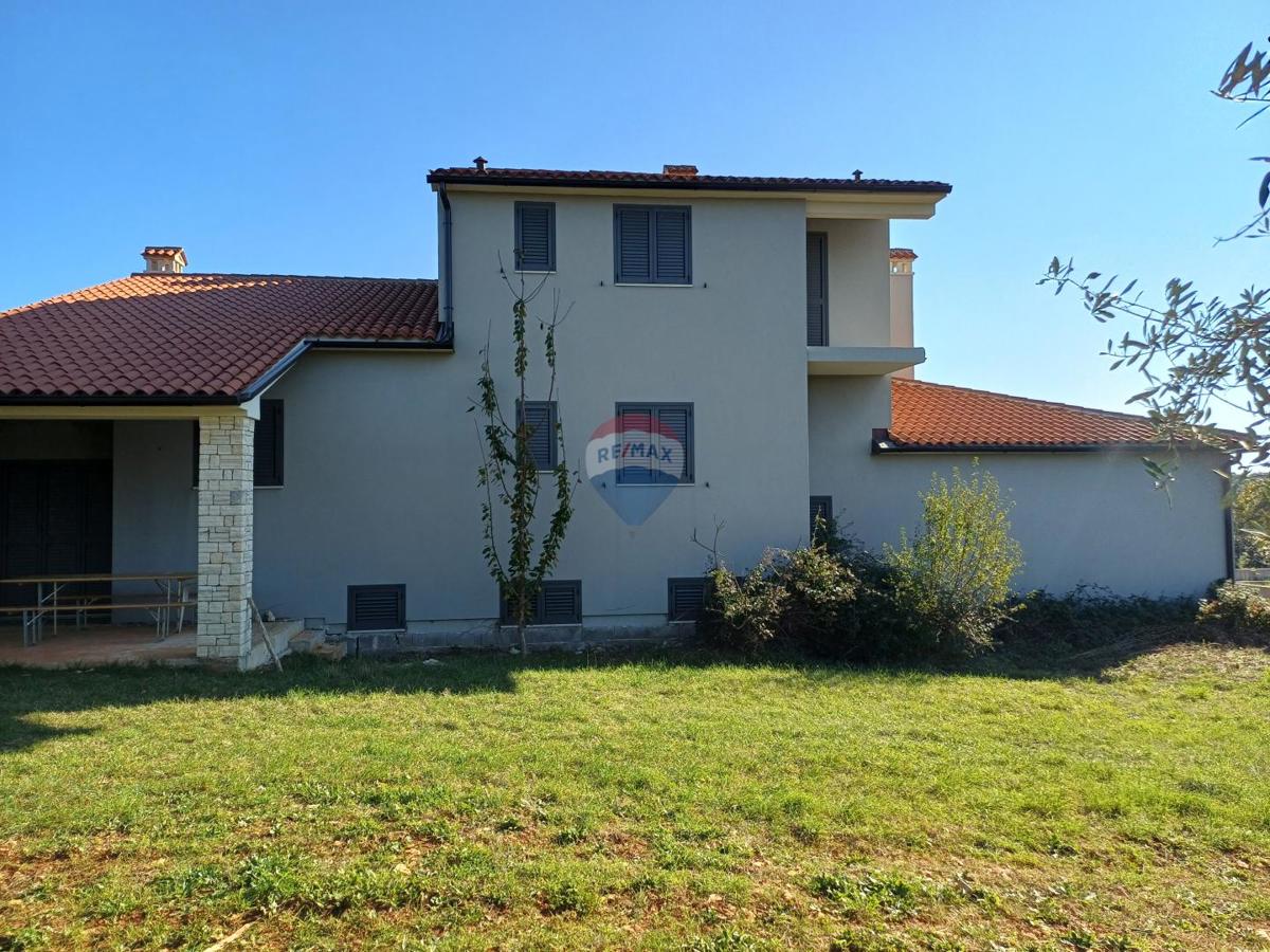 Kuća Na prodaju - Istarska Marčana - foto 4/11