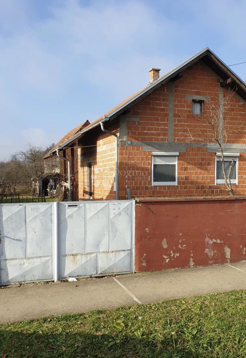 Hiša Na predaj - BRODSKO-POSAVSKA GORNJI BOGIĆEVCI