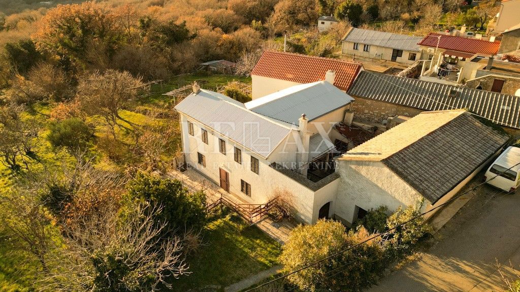 Kuća Na prodaju - Primorsko-goranska Vinodolska Općina - foto 1/46