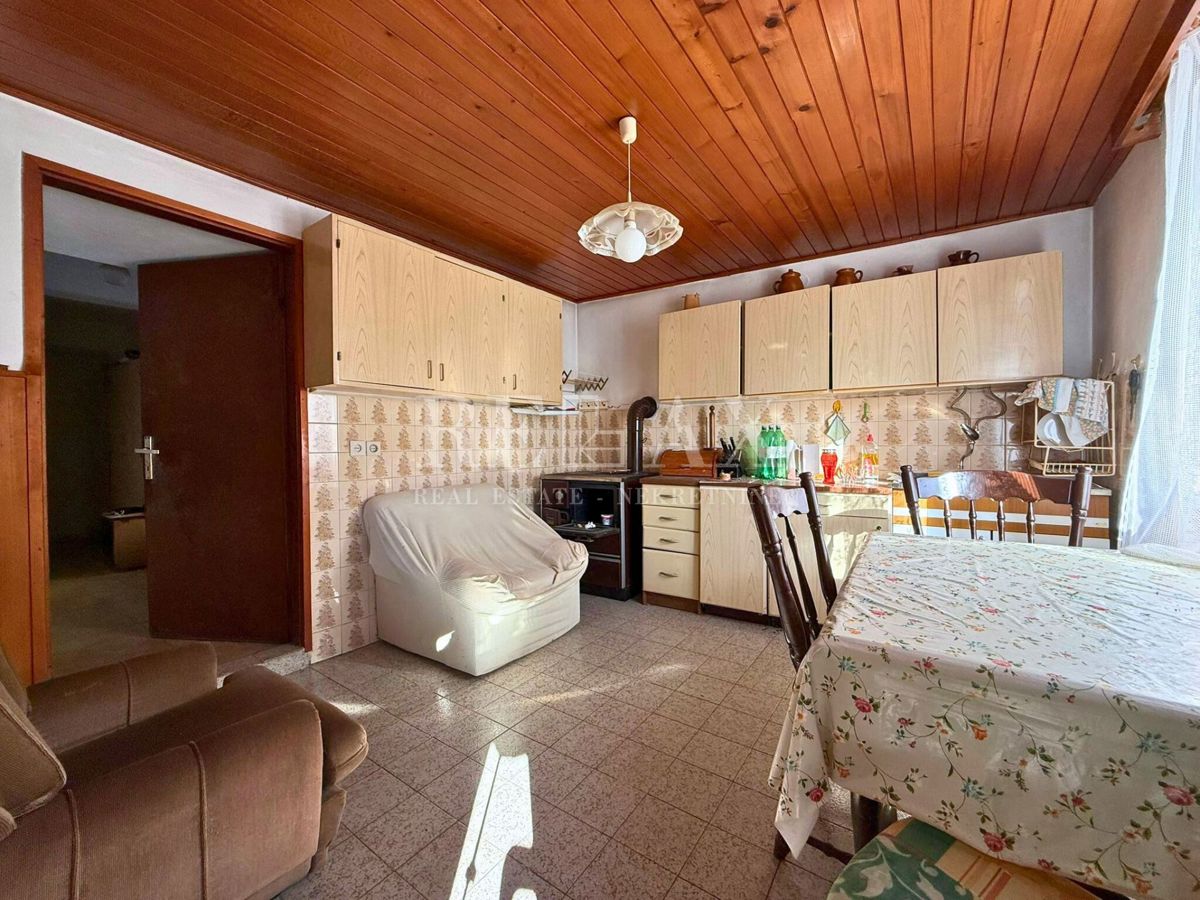 Kuća Na prodaju - PRIMORSKO-GORANSKA VINODOLSKA OPĆINA