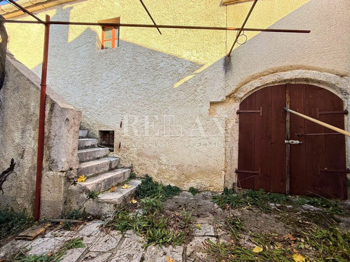 Kuća Na prodaju - PRIMORSKO-GORANSKA VINODOLSKA OPĆINA