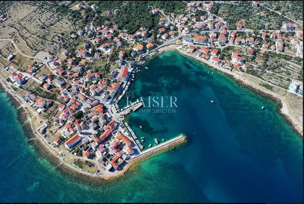 Hiša Na predaj - ZADARSKA POSEDARJE
