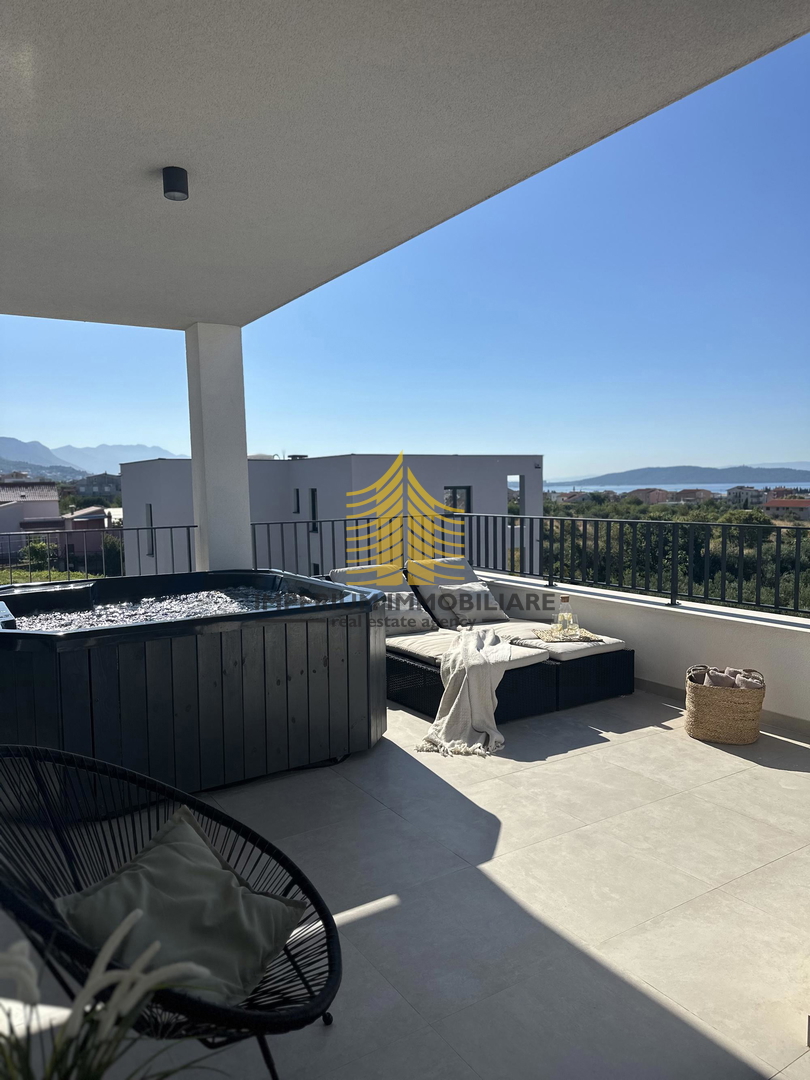 Appartement À vendre - SPLITSKO-DALMATINSKA KAŠTELA