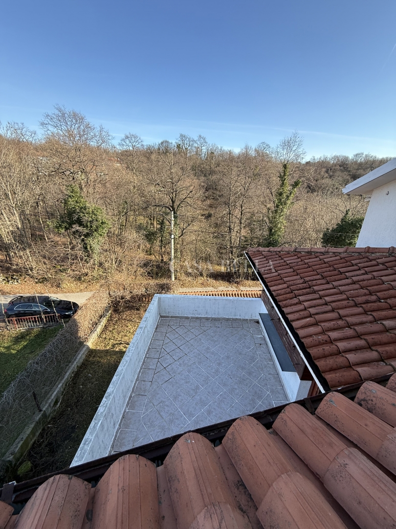 Casa In vendita - PRIMORSKO-GORANSKA VIŠKOVO
