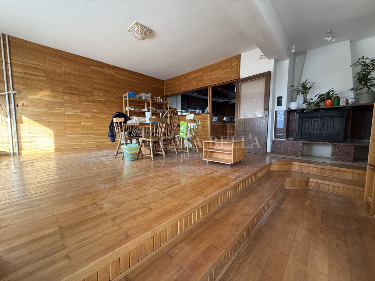Casa In vendita - PRIMORSKO-GORANSKA VIŠKOVO