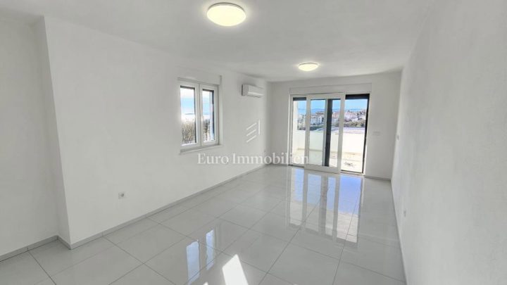 Mieszkanie na sprzedaż 65 m² – Novi Vinodolski