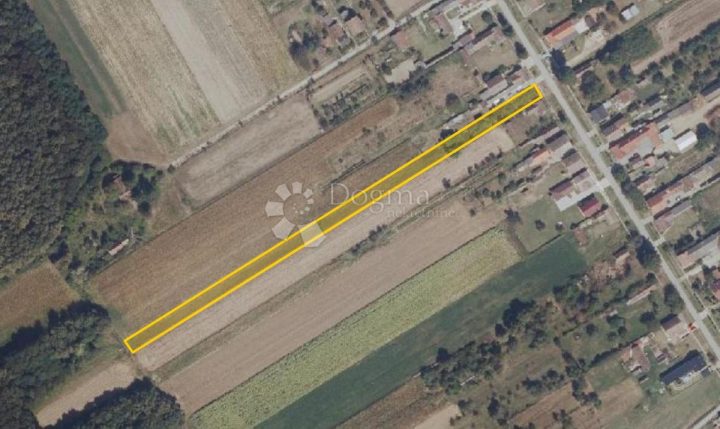 Maison à vendre 4312 m² – Bizovac