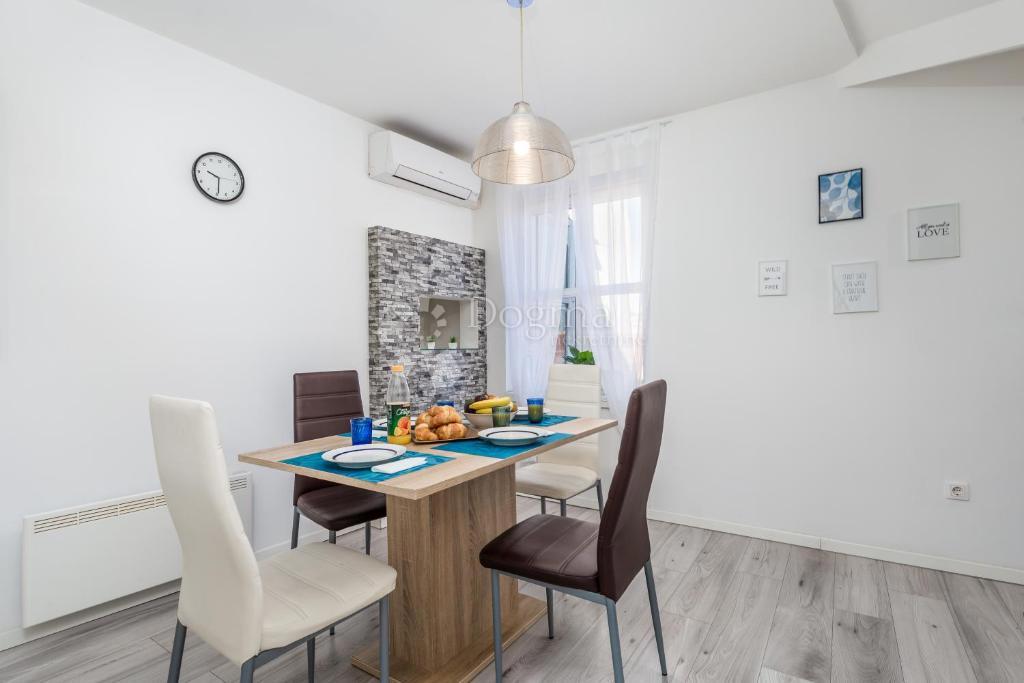 Apartmán Na prodej - PRIMORSKO-GORANSKA RIJEKA