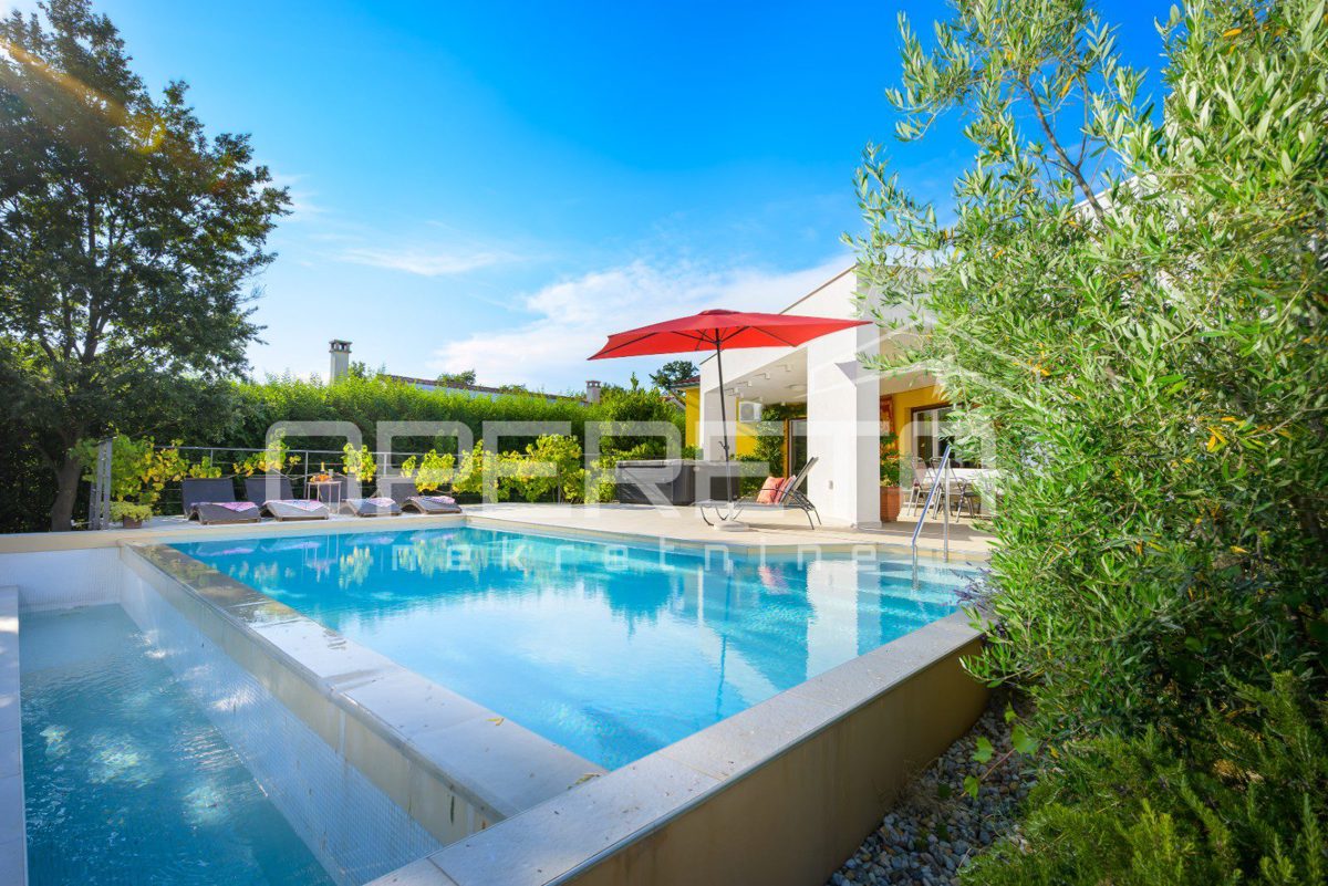 Hiša Na predaj - Istarska Svetvinčenat - foto 3/23