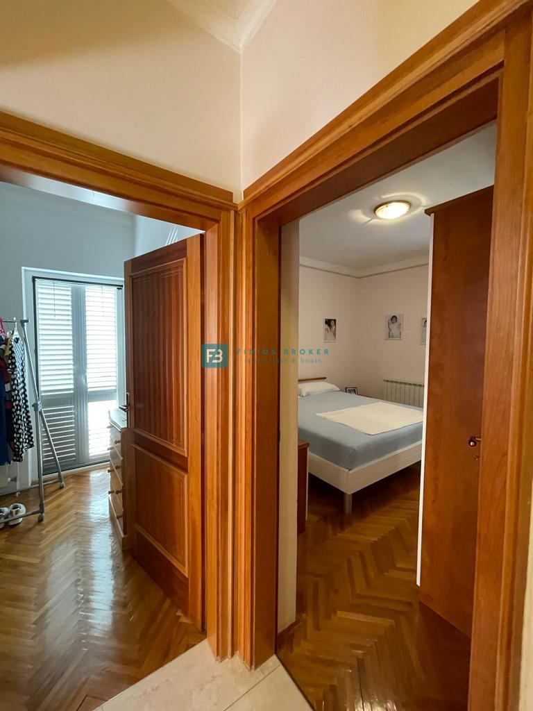 Dom Na predaj - ŠIBENSKO-KNINSKA VODICE