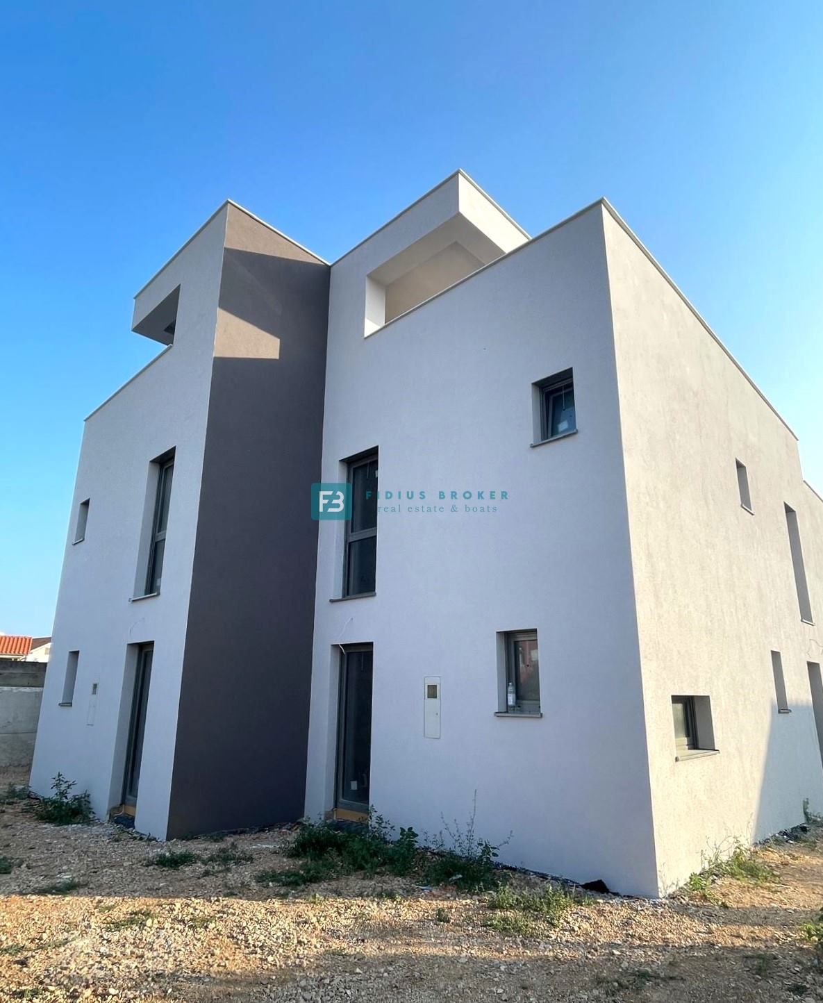 Maison À vendre - ŠIBENSKO-KNINSKA TRIBUNJ