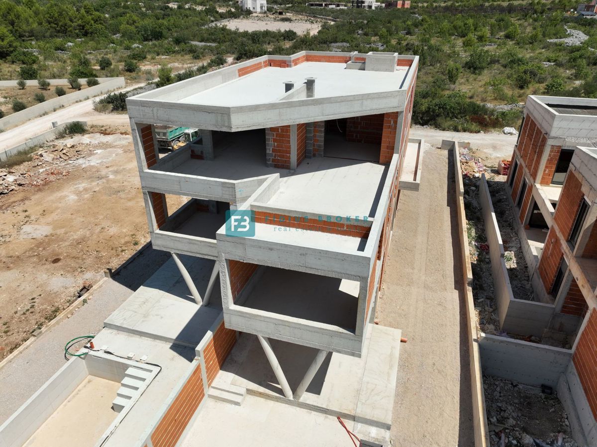 Flat For sale - ŠIBENSKO-KNINSKA VODICE