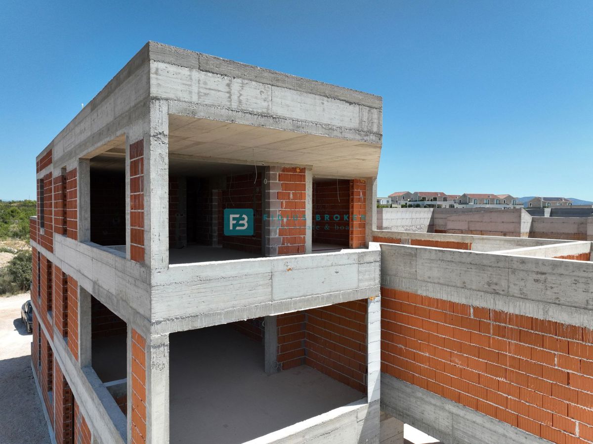 Flat For sale - ŠIBENSKO-KNINSKA VODICE