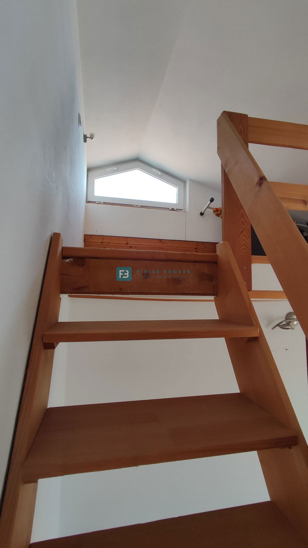 Maison À vendre - ŠIBENSKO-KNINSKA VODICE