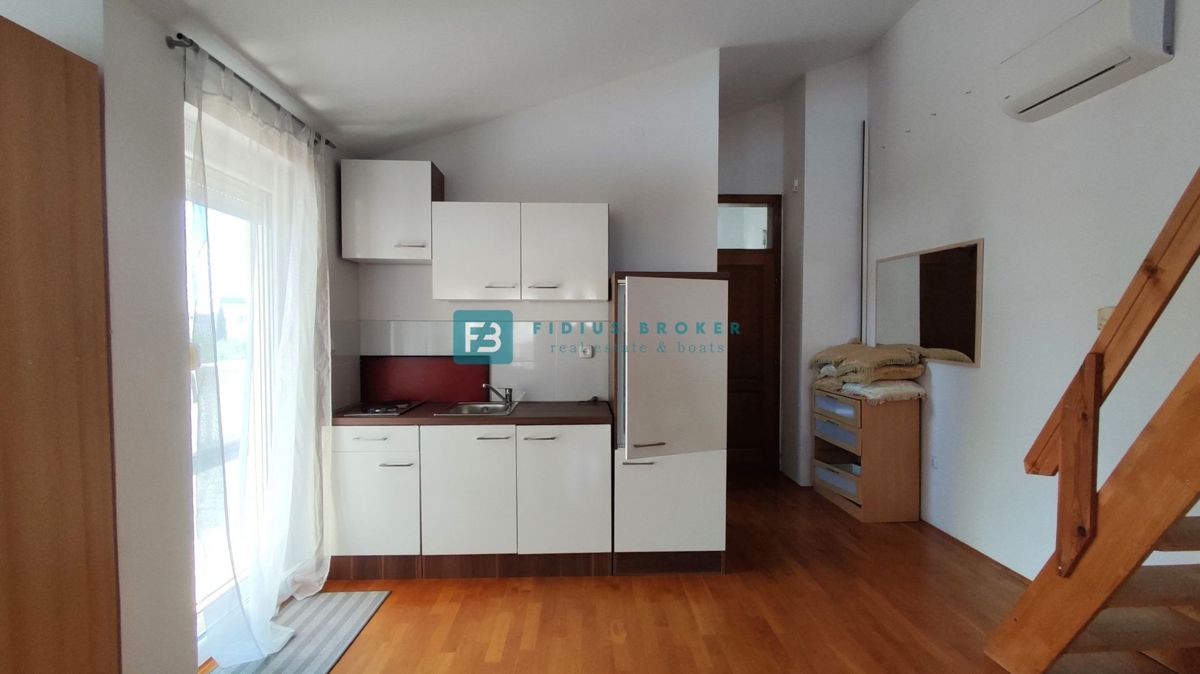 Maison À vendre - ŠIBENSKO-KNINSKA VODICE