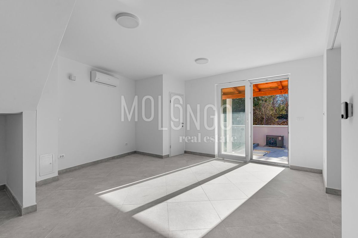 House For sale - Primorsko-goranska Crikvenica - foto 5/15