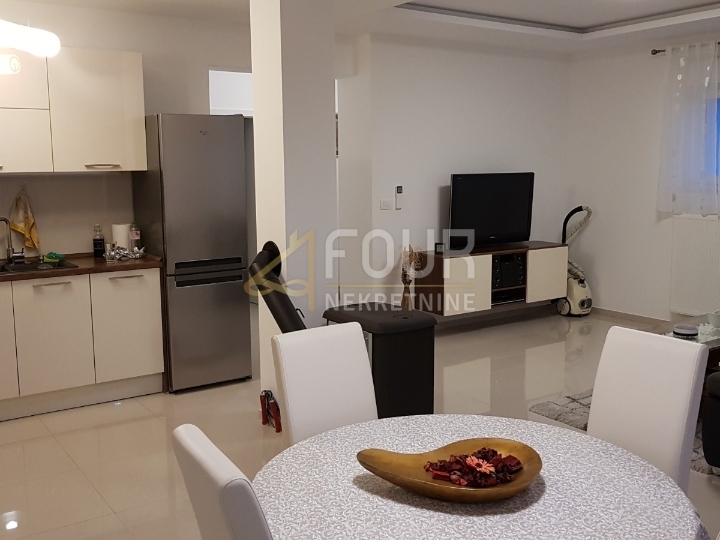 Apartment Zu verkaufen - PRIMORSKO-GORANSKA ČAVLE