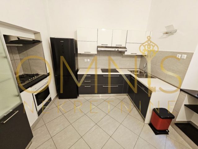 Appartement À louer - Primorsko-goranska Rijeka - foto 2/11