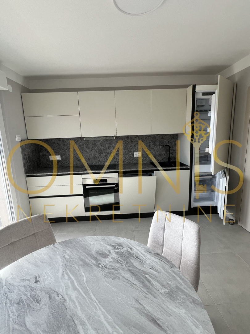 Flat For rent - Primorsko-goranska Rijeka - foto 2/16