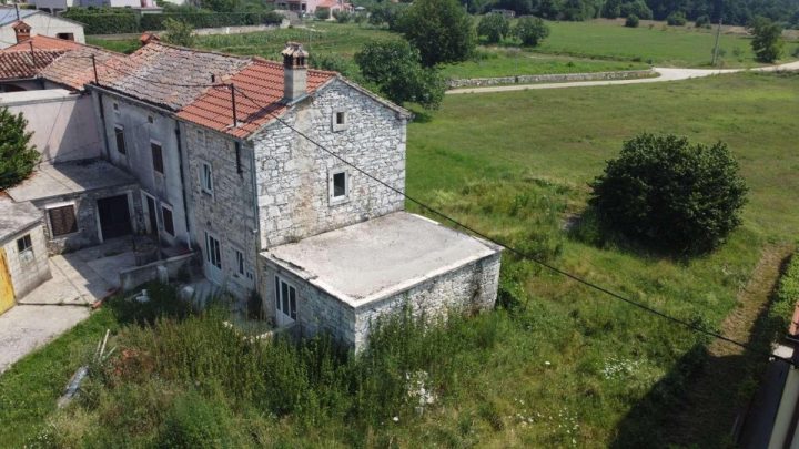 Kuća na prodaju 100 m² – Barban