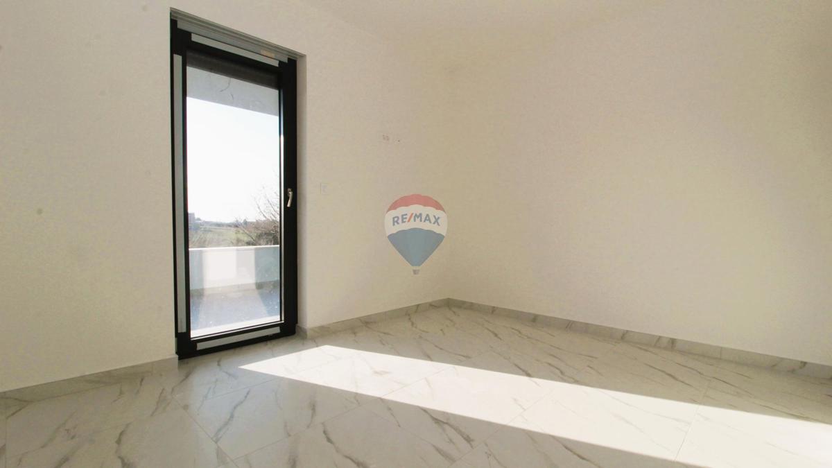 Flat For sale - ISTARSKA NOVIGRAD