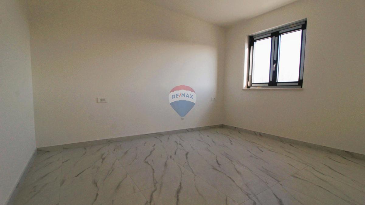 Flat For sale - ISTARSKA NOVIGRAD