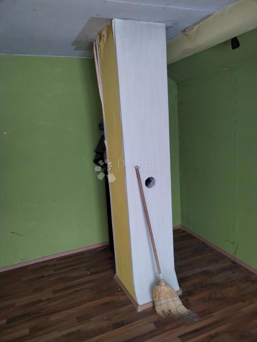 Casa In vendita - ZAGREBAČKA IVANIĆ-GRAD