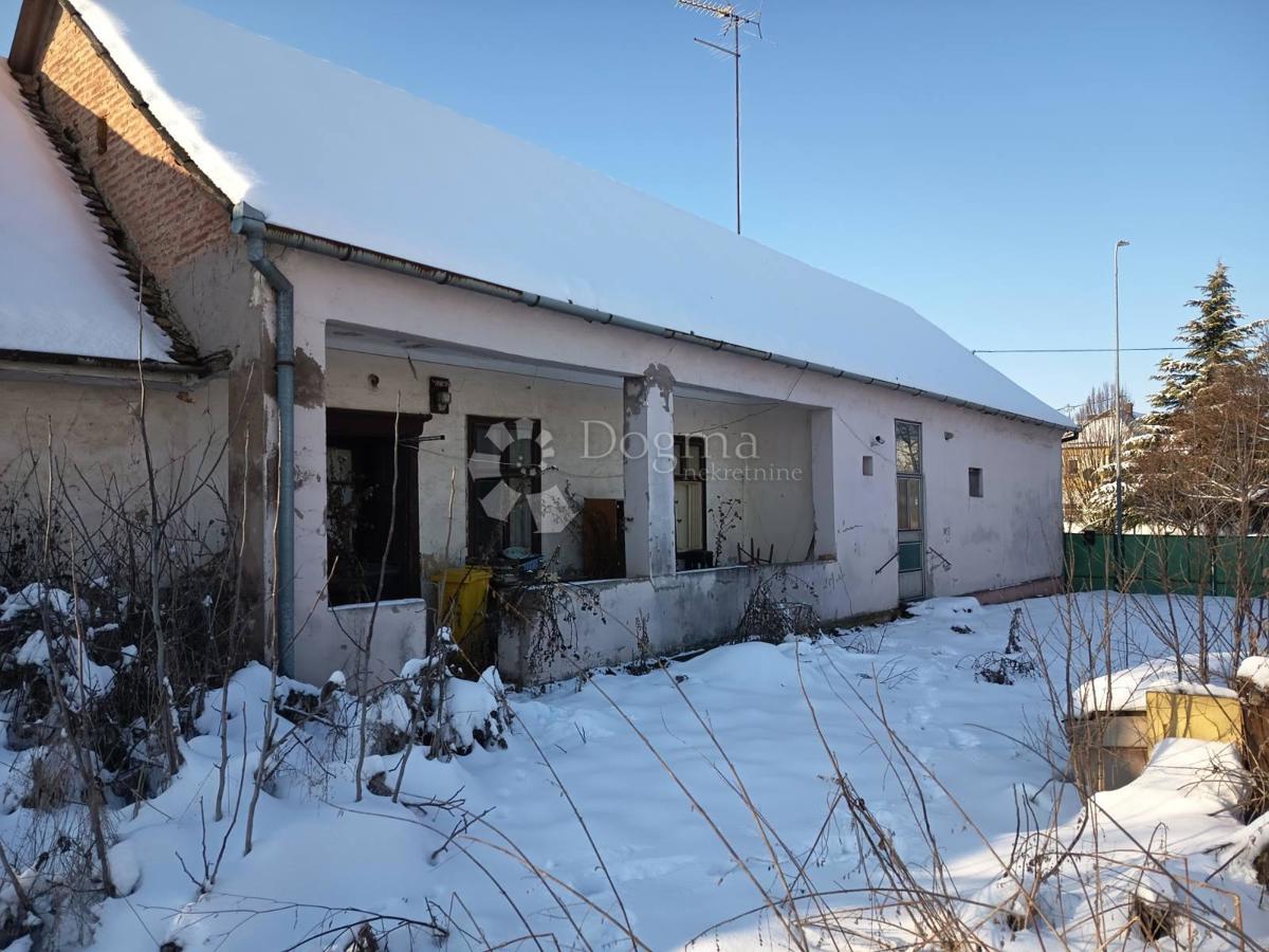 Kuća Na prodaju - OSJEČKO-BARANJSKA BELI MANASTIR