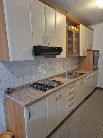 Stan Na prodaju - Splitsko-dalmatinska Split - foto 3/15