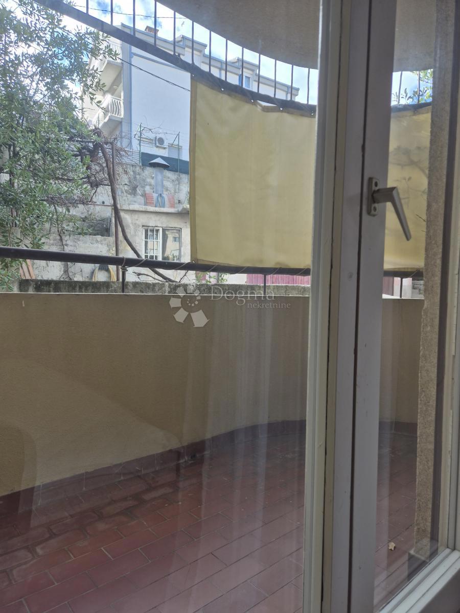Appartamento In vendita - SPLITSKO-DALMATINSKA SPLIT