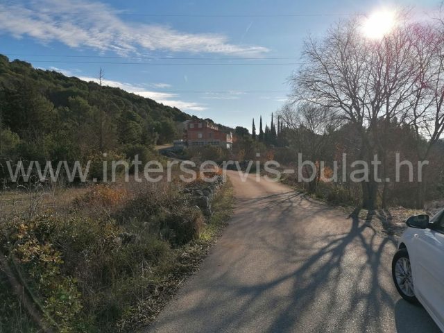 Parcela na predaj 1700 m² – Šibenik