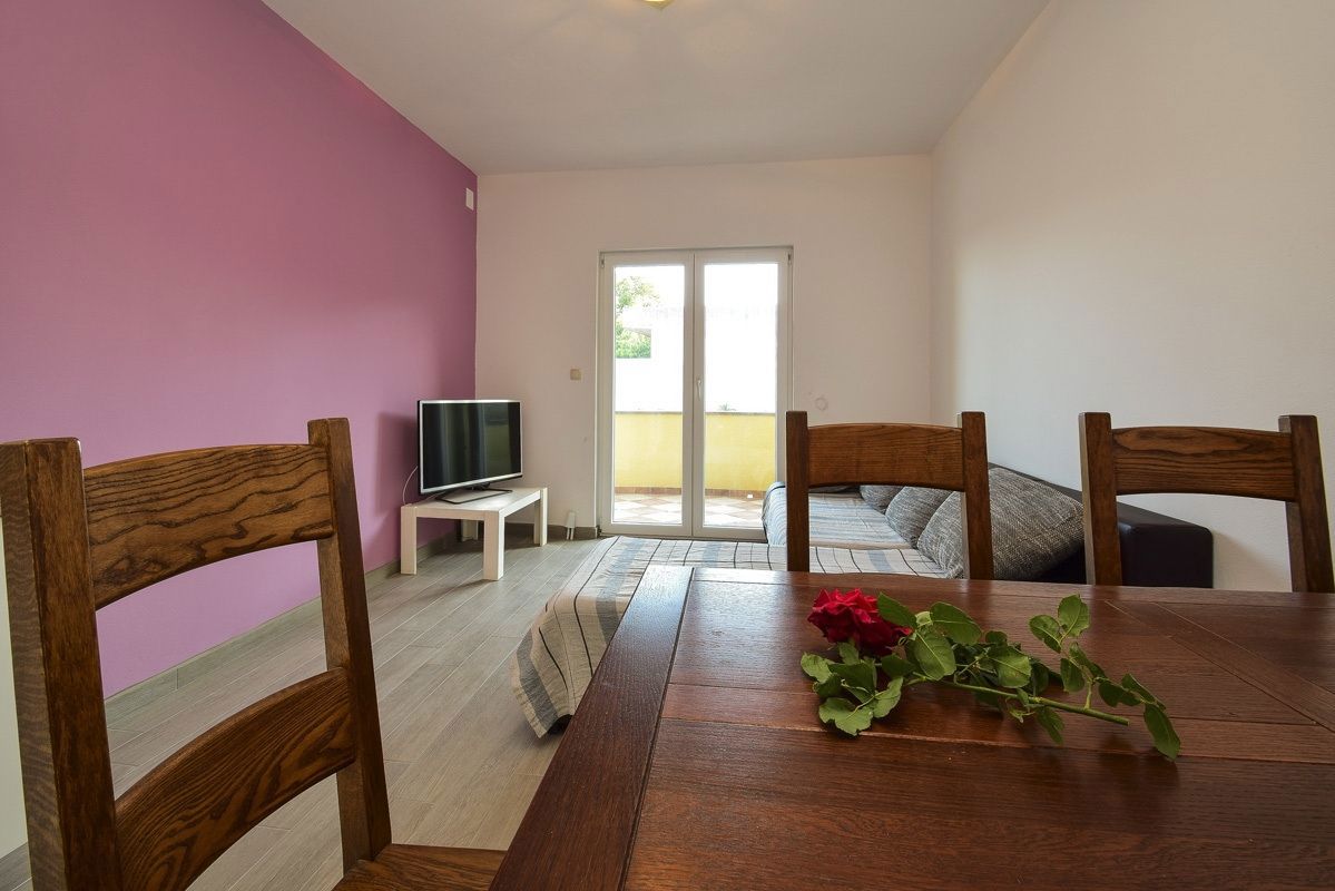 House For sale - ŠIBENSKO-KNINSKA VODICE